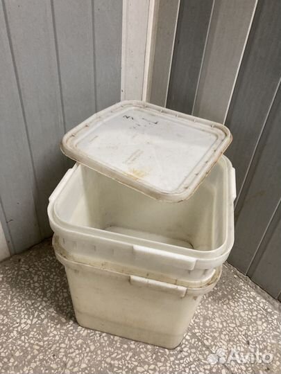Емкости пластиковые бу