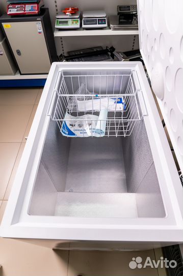 Морозильный ларь Haier hce319re