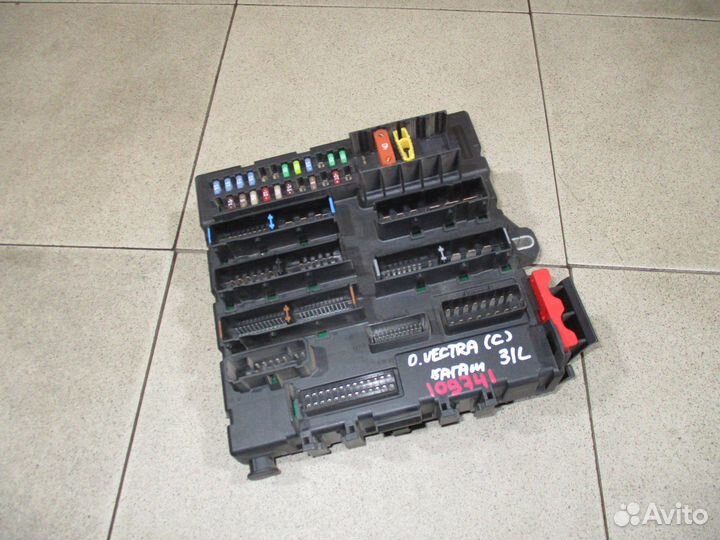 Блок предохранителей Opel Vectra C