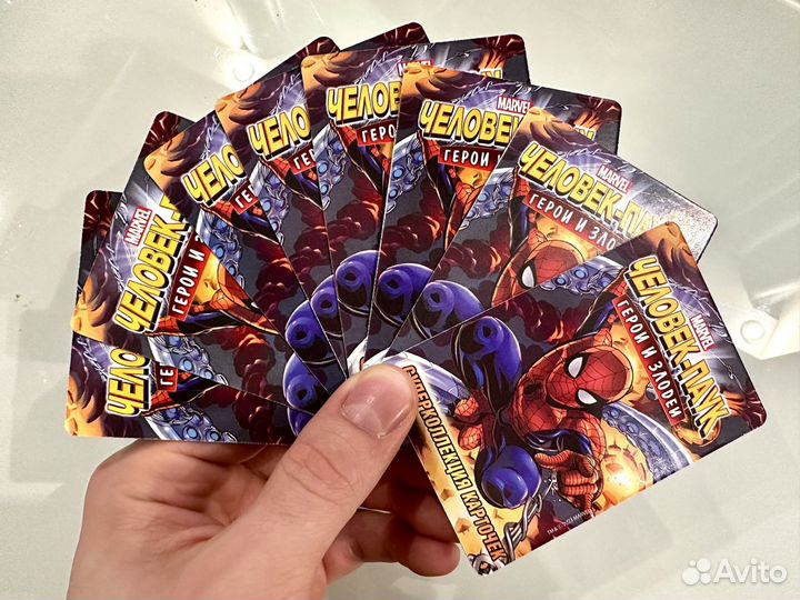 Бустеры карточки Человек-паук Герои и Злодеи