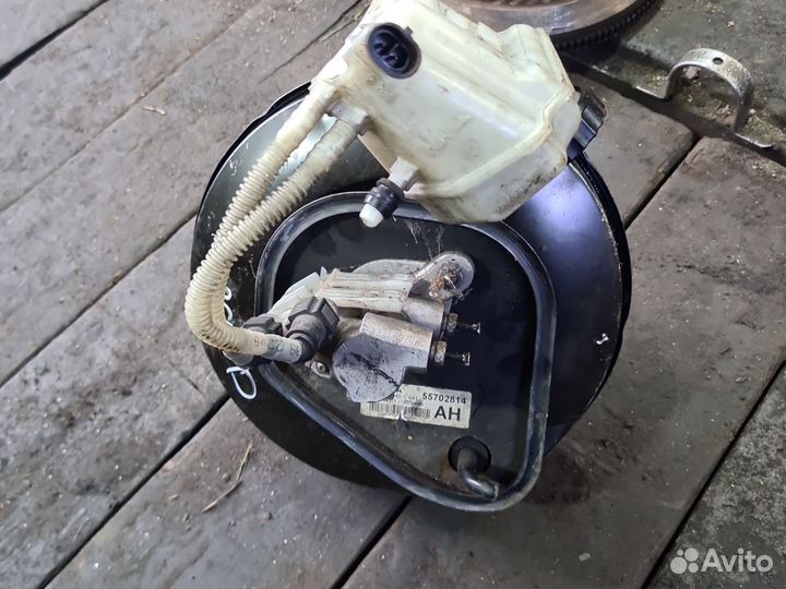 Опель Корса д вакуумный усилитель тормозов