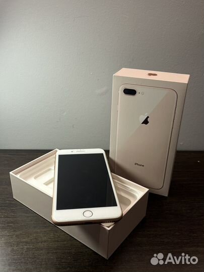 iPhone 8 Plus, 64 ГБ