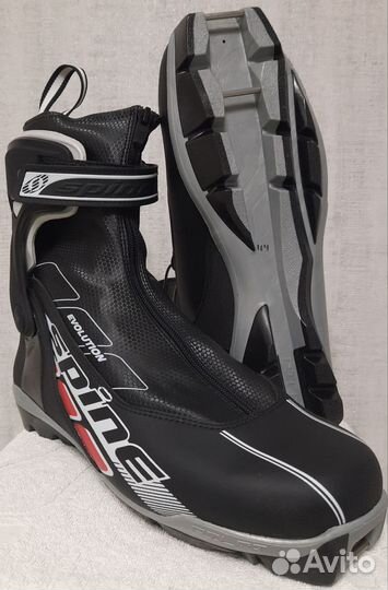 Лыжные ботинки SNS Pilot