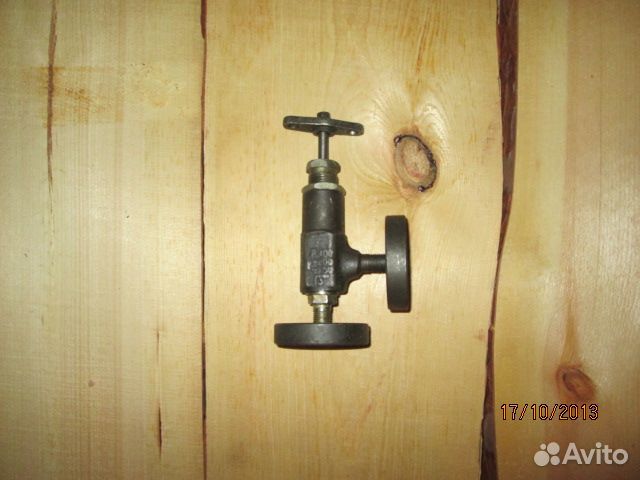 Вентили стальные угловые фланцевые Конотоп