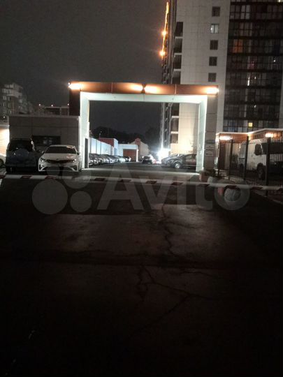 Машиноместо, 29 м²