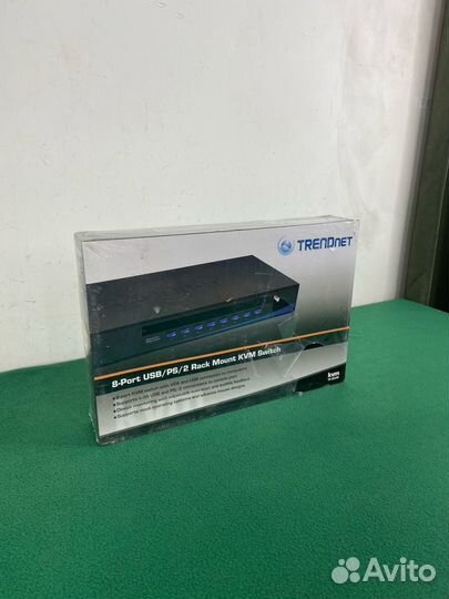 Новый KVM-переключатель trendnet TK-803R