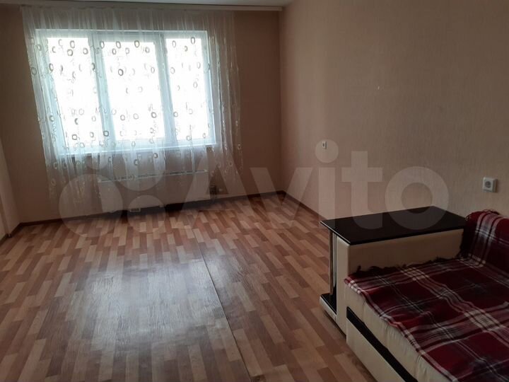 2-к. квартира, 73 м², 3/19 эт.