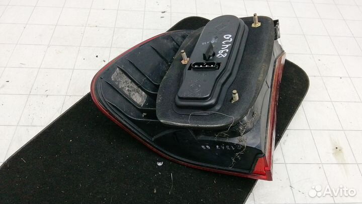 Фонарь задний правый BMW 5 E39 1997 63218371328