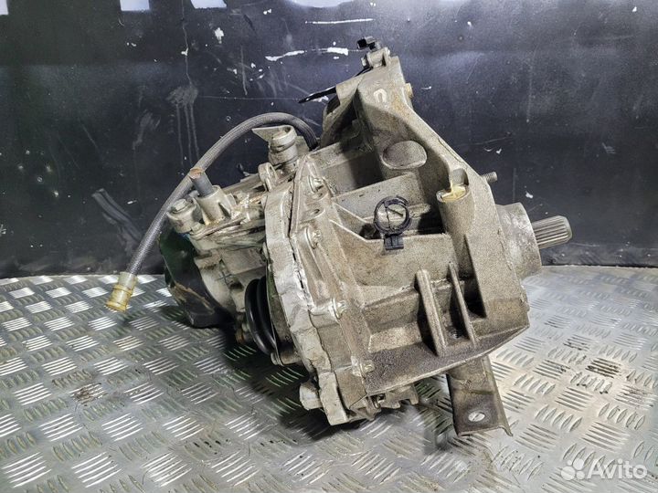 МКПП на запчатси от Лада Ларгус