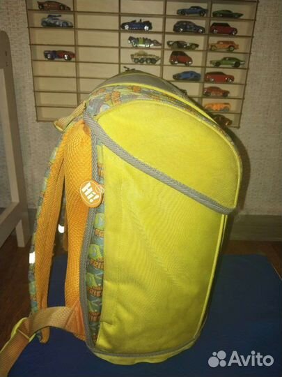 Школьный рюкзак