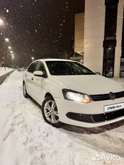 Volkswagen Polo 1.6 МТ, 2013, 196 000 км