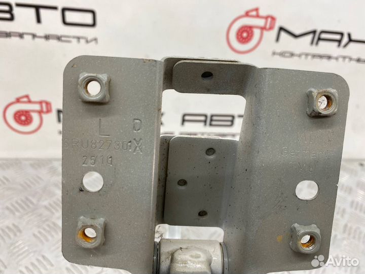 Б/У петля крышки багажника задний левый Volkswagen