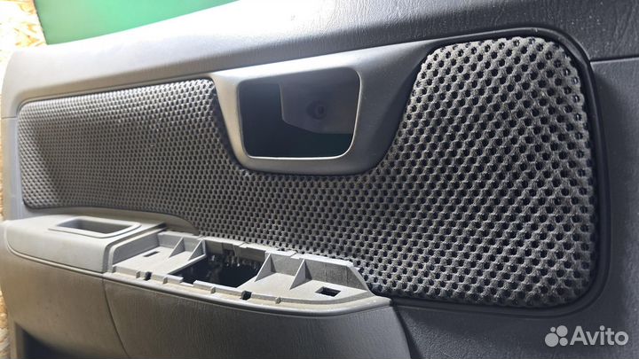 Б/У Б/У Обшивка двери задняя L G7 toyota Hilux