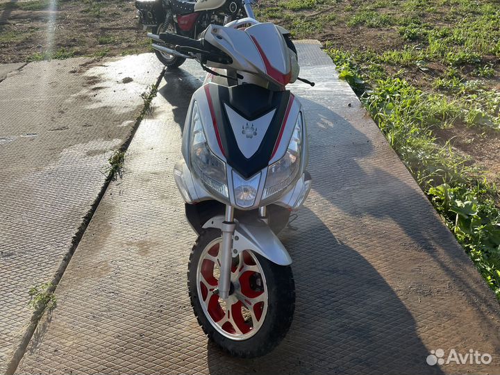 Скутер Irbis Grace