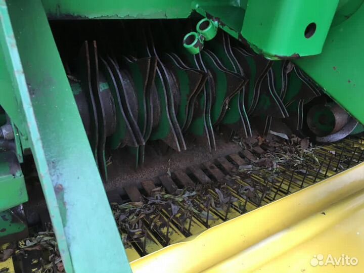 Пресс-подборщик John Deere 582, 2005