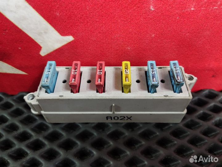 Блок предохранителей Volvo FH