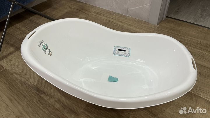 Ванночка для купания с термометром