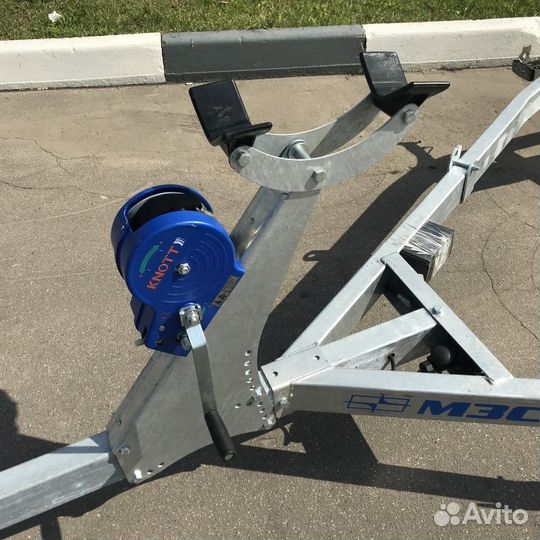 Коромысло носового упора лодочного прицепа