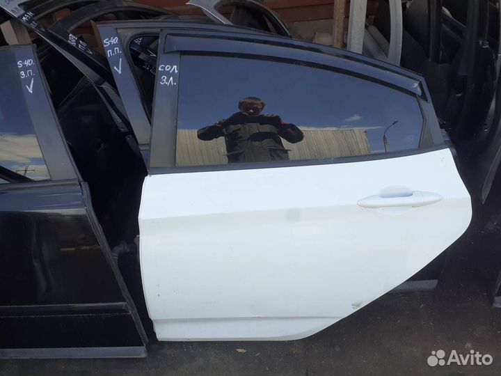 Дверь задняя левая Hyundai Solaris седан в сборе
