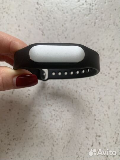 Фитнес-браслет Xiaomi xmsh02HM водонепроницаемый