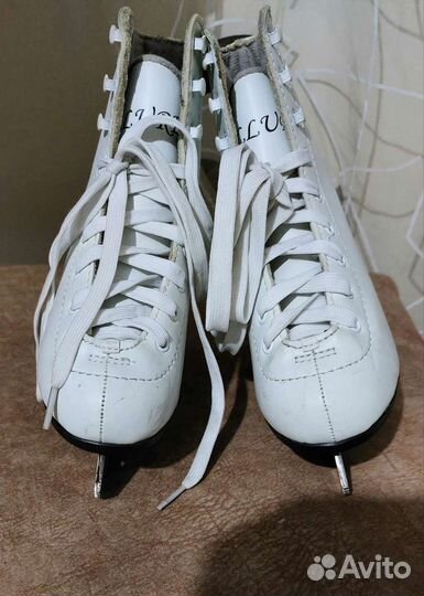 Коньки фигурные