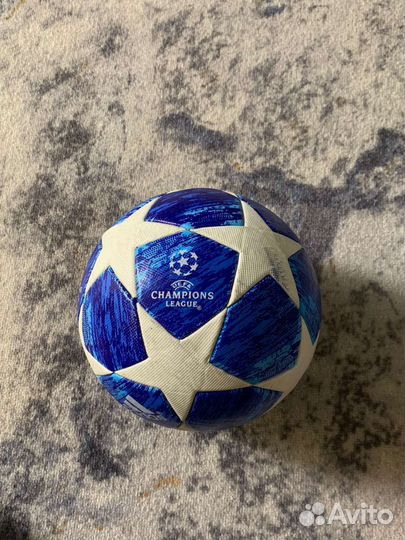 Футбольный мяч adidas лига чемпионов 2019