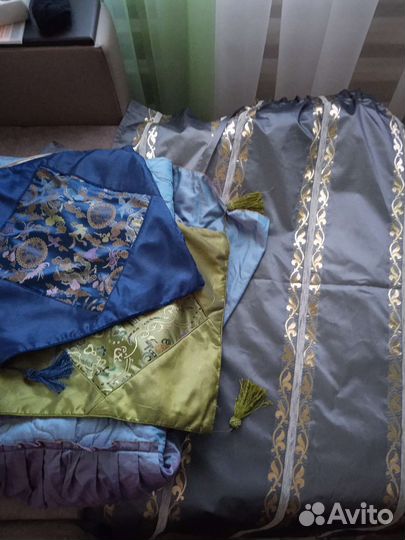 Шторы, тюль и покрывало на кровать в спальню