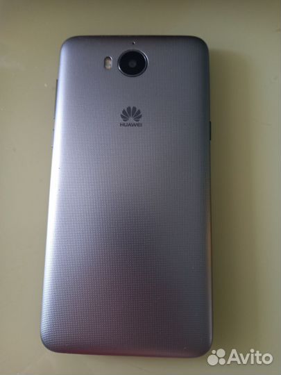 HUAWEI Y5 2017, 2/16 ГБ