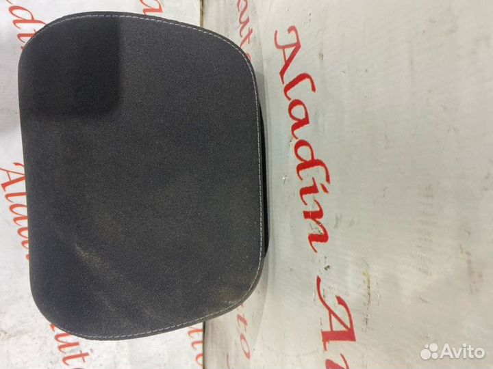 Подголовник задний Volkswagen Polo 6 1.6 CWV 2021