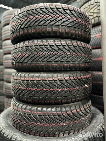 Pirelli Winter Cinturato 185/60 R15 88T
