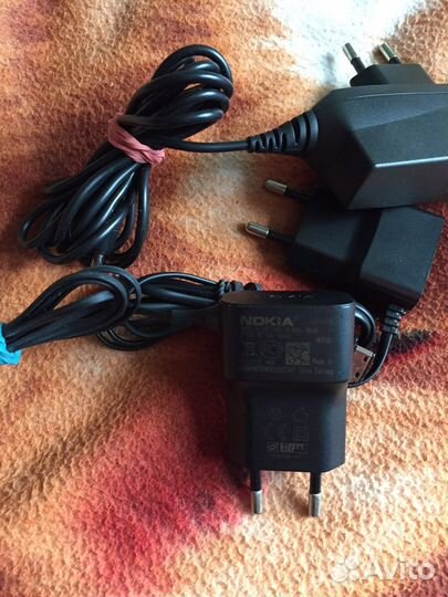 Зарядное устройство