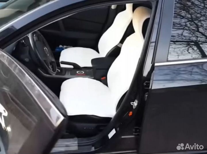 Чехлы на сиденья автомобиля / меховые накидки