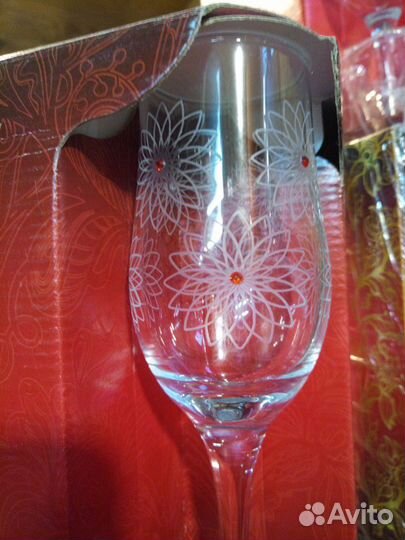 Подарочный набор бокалов 6шт новые