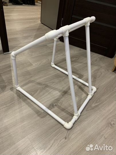 Опора для обучения катания на коньках