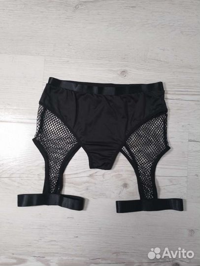 Новые шорты с гартерами 44 размер