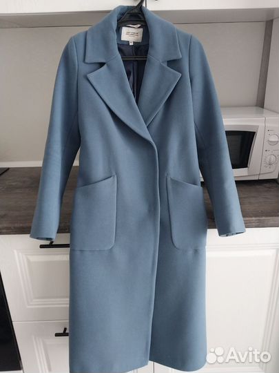 Пальто женское 42