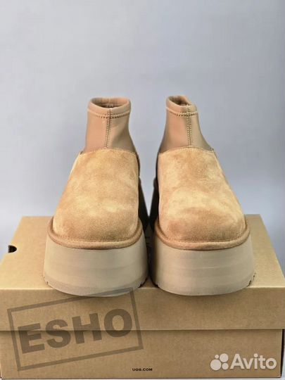 UGG Classic Dipper Boot Mini