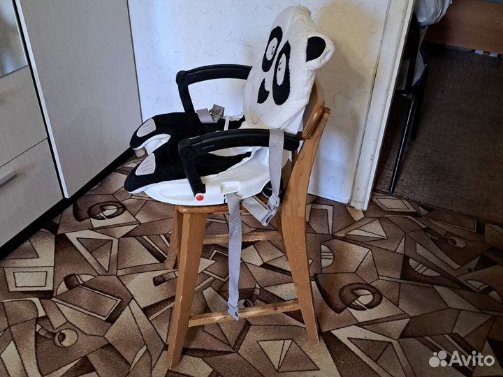 Детский стульчик для кормления