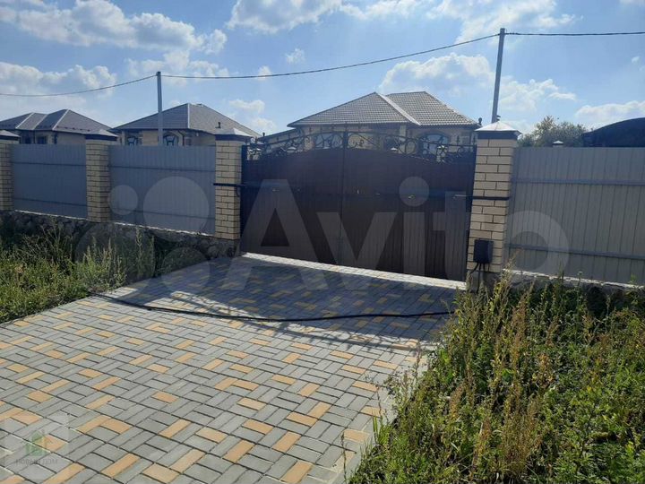 Дом 106 м² на участке 6 сот.