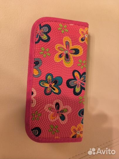 Пенал школьный