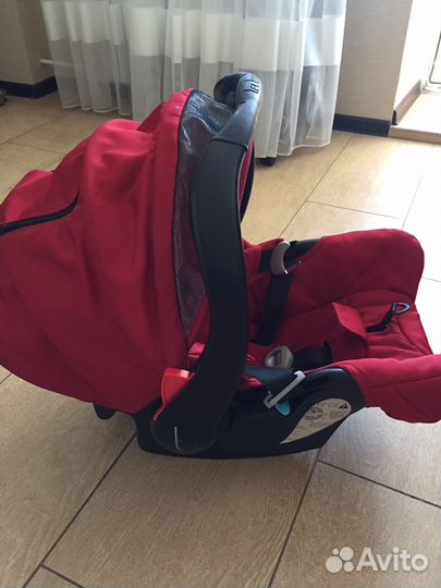 Автокресло Teutonia Tario с базой и адаптером