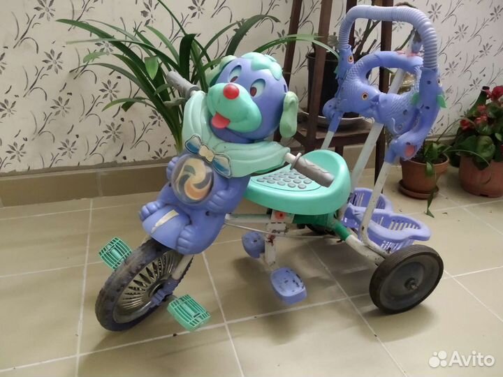 Детский трехколесный велосипед бу