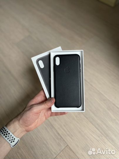 Оригинальные чехлы Apple