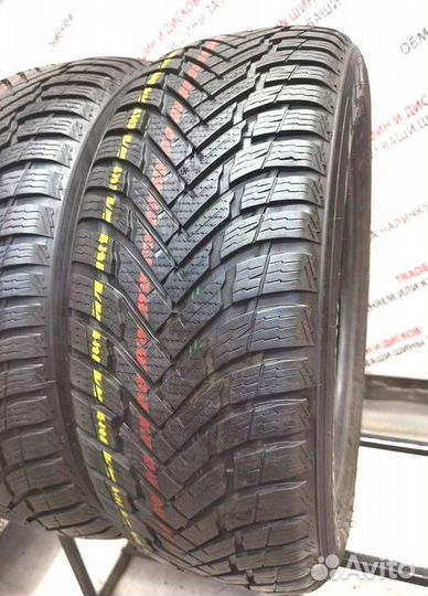 Nokian Tyres Weatherproof SUV 235/55 R18 104V