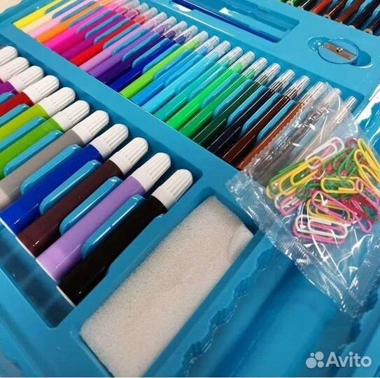 Художественный набор с мольбертом голубой