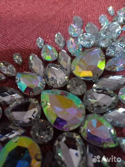 Шапка со стразами