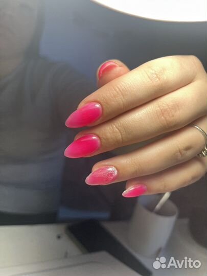 Маникюр с покрытием гель-лаком