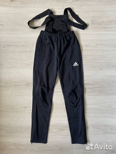 Разминочный костюм