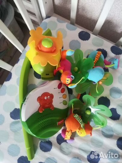 Карусель на кроватку