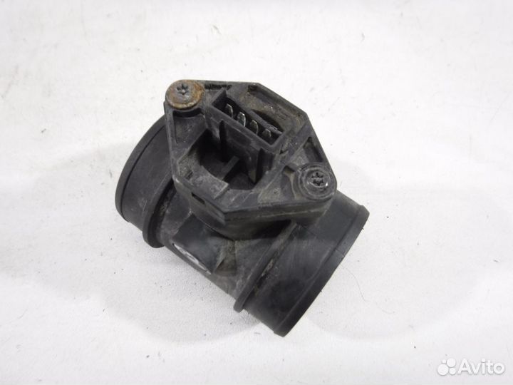 Расходомер воздуха Opel Omega B